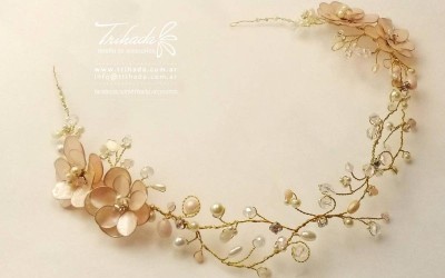 Tiaras y Tocados para 15 Años: Accesorios Artesanales Únicos - Trihada